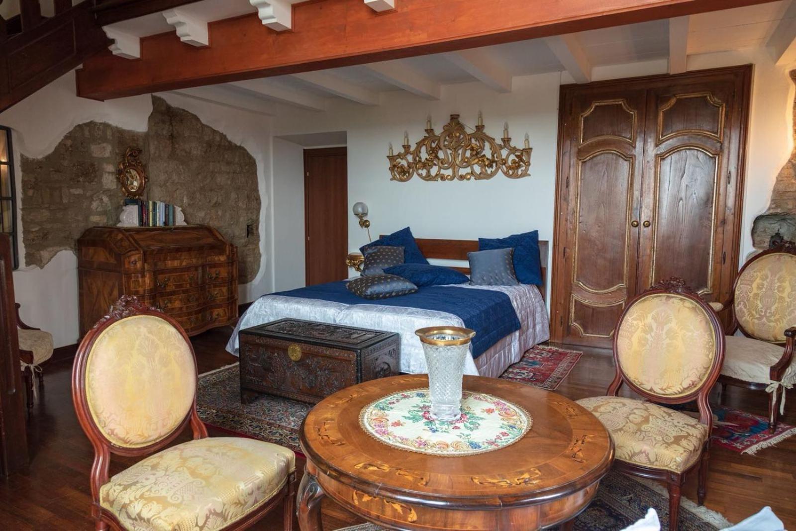 Torre De Salis Bed & Breakfast Gussago ภายนอก รูปภาพ