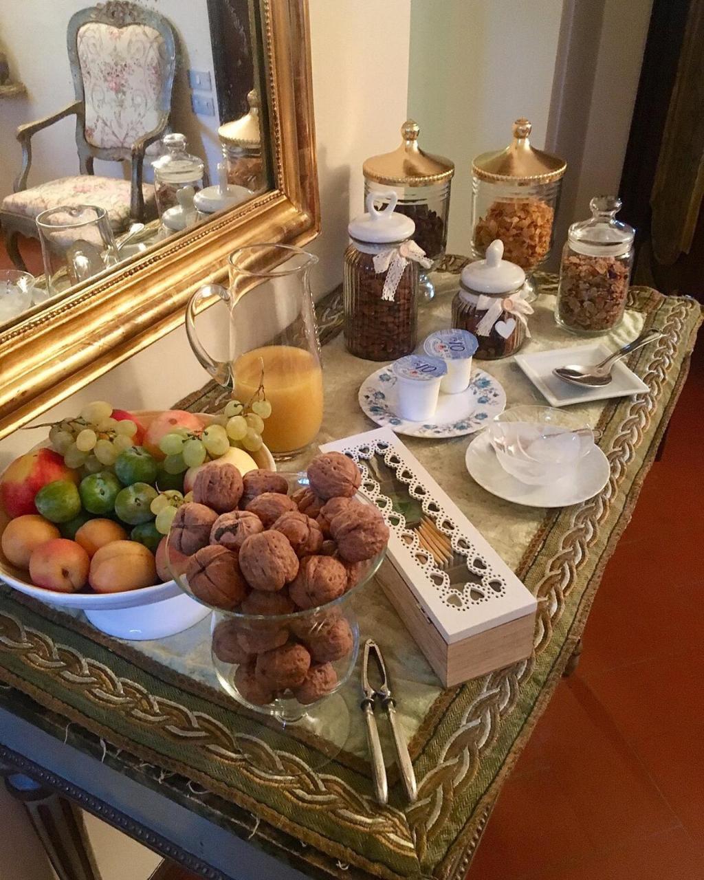 Torre De Salis Bed & Breakfast Gussago ภายนอก รูปภาพ